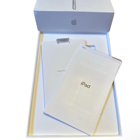Apple‎ iPad 8 Box (Box Only) - Picture 2 of 7